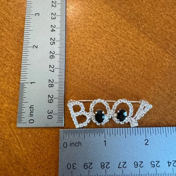 Elegant Black and Silver Brooch Halloween Boo! - Picture 3 of 3